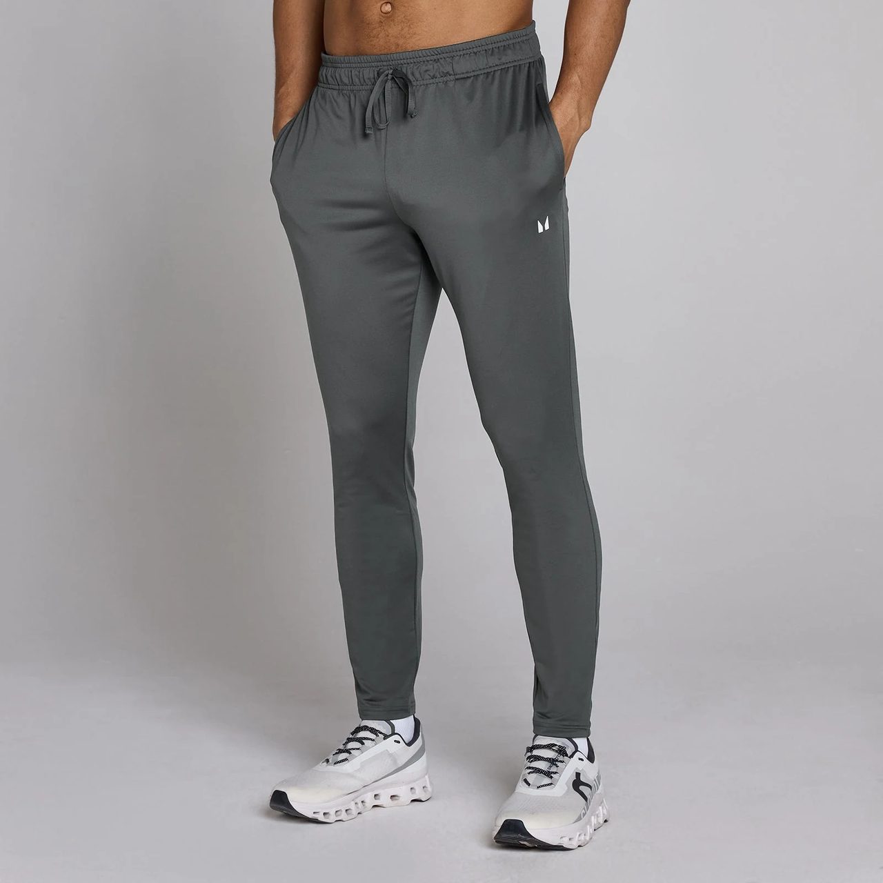 MP Herren Training Jogginghose - Dunkelgrau - M · MyProtein · Myprotein · Produktbild