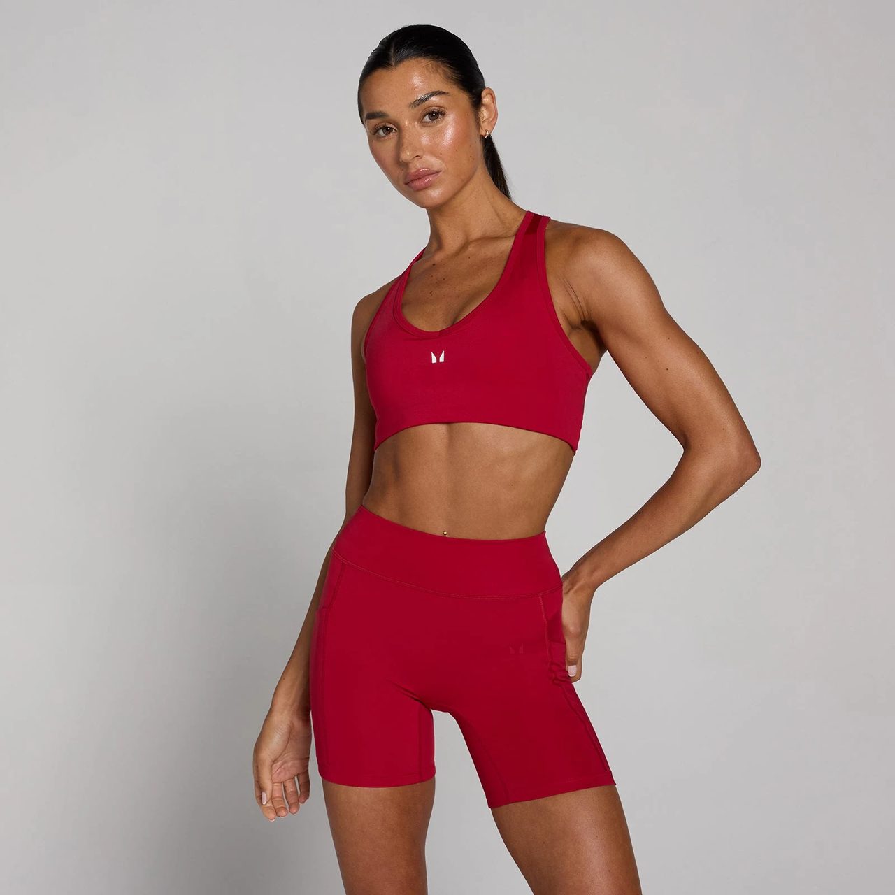 MP Damen Trainings-Sport-BH im Racerback-Design – Hero Red - L · MyProtein · Myprotein